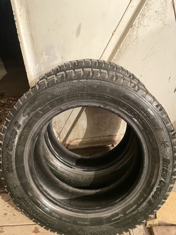 Зимние Шины 285 65  Cordiant r15