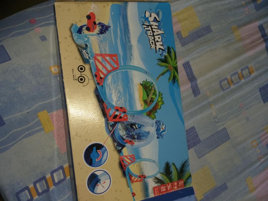 Pista cu mașina Sharc Track