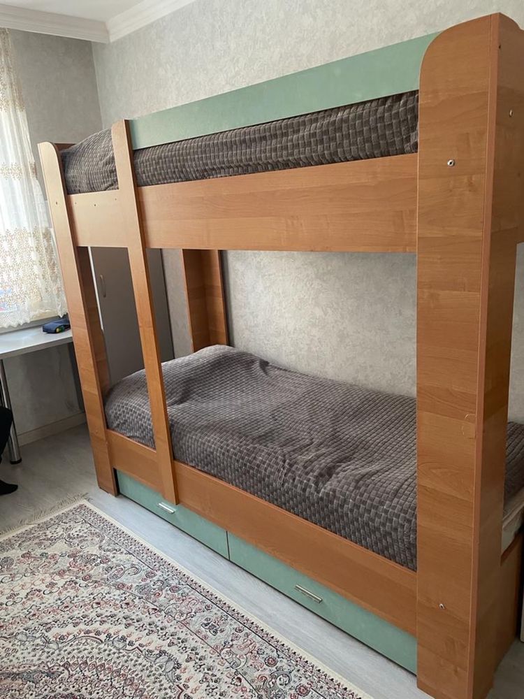 Детский кровать двухэтажный