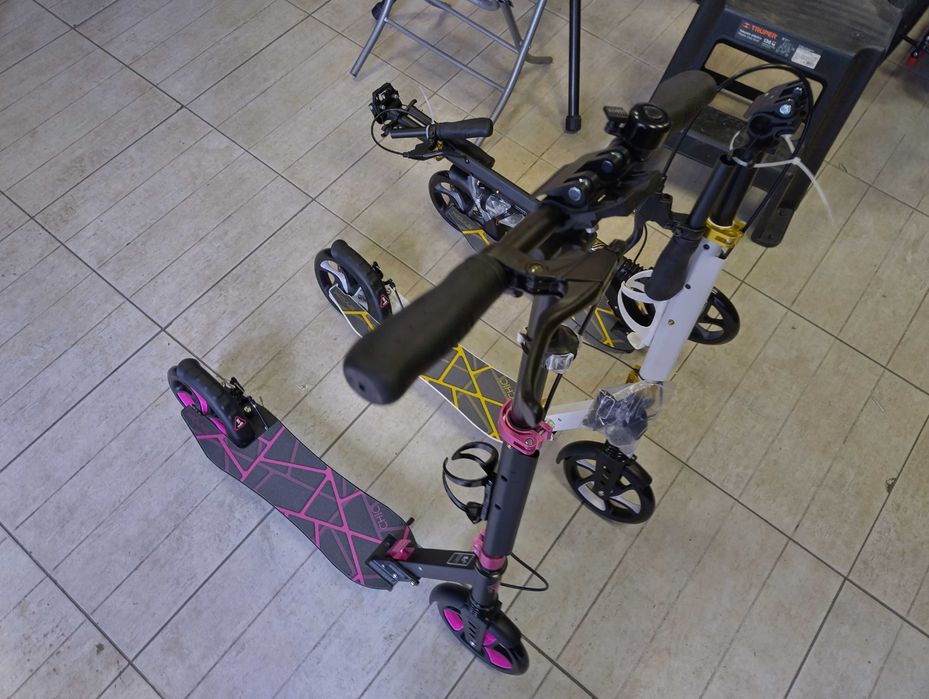 BYOX Детска тротинетка CHIC