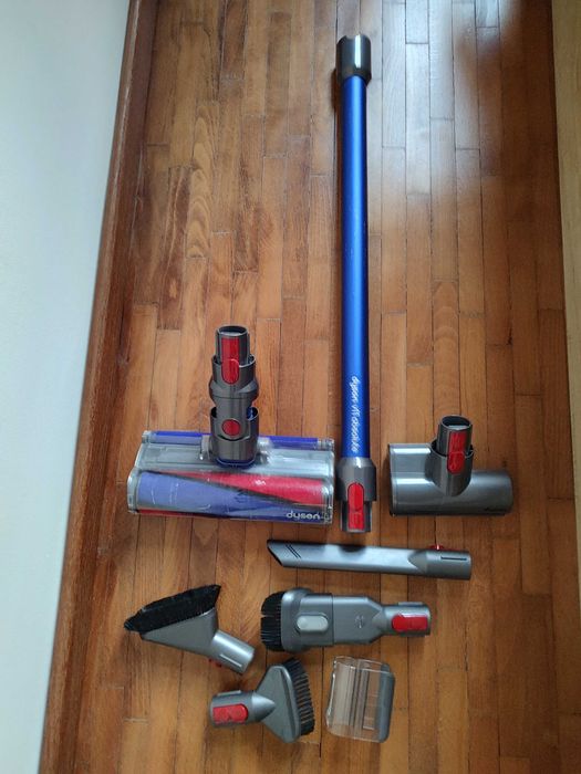 Accesorii aspirator fara fir Dyson V11 Absolute