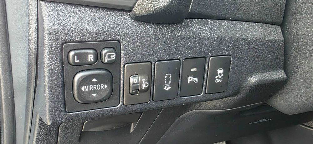 Toyota auris 2.0 tdi 136cp