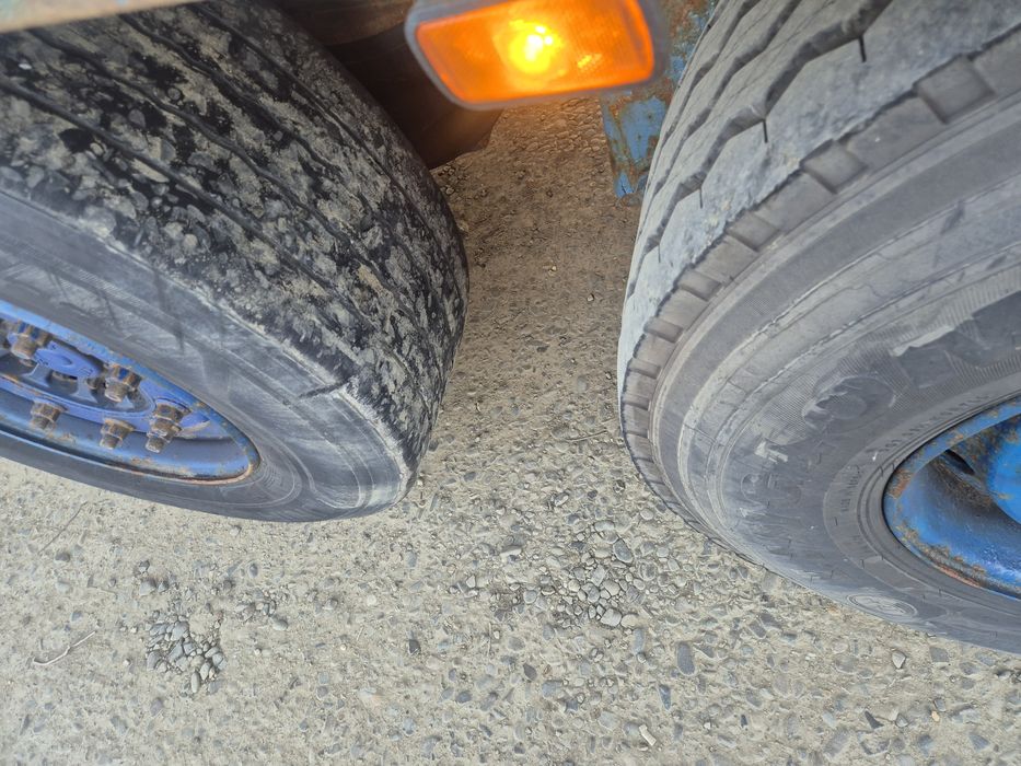 Semiremorca platforma