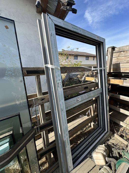 Ferestre termopan PVC glaf manere NOI