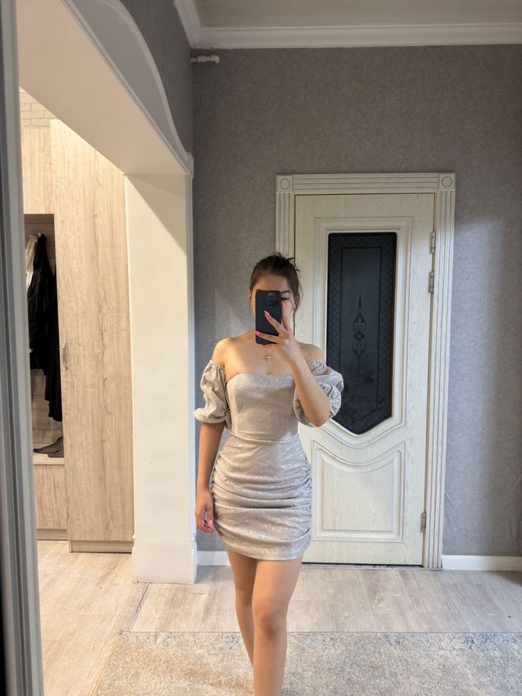 Продам платье s-xs