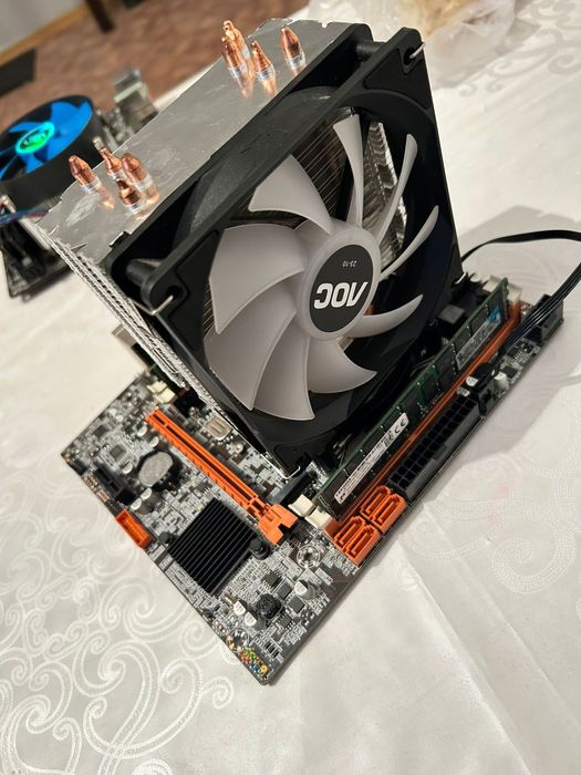 X99+Xeon E5 2666v3+32gb ddr3