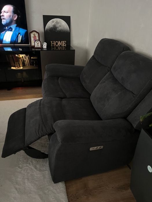 Vand canapele recliners de la Mobexpert