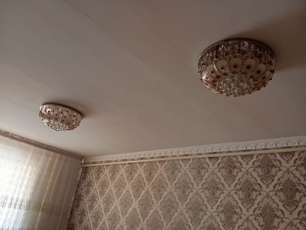 Люстра сатылады 2 штук