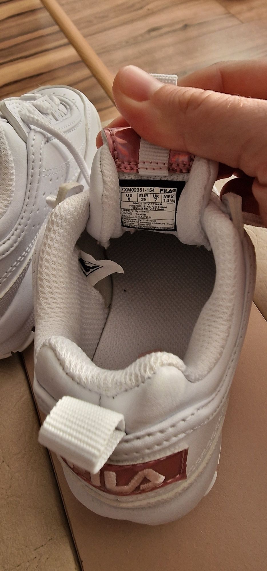 Sneakers fete FILA marime 25