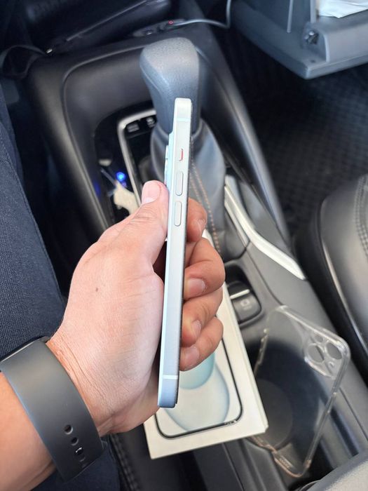 iPhone 15 blue 100% ёмкость идеал