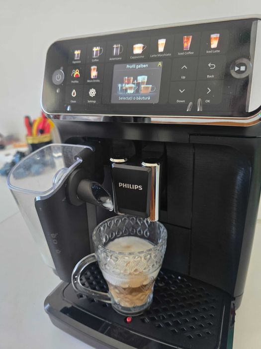 Philips Seria 5500 Ep5541 LatteGo  20 de bauturi