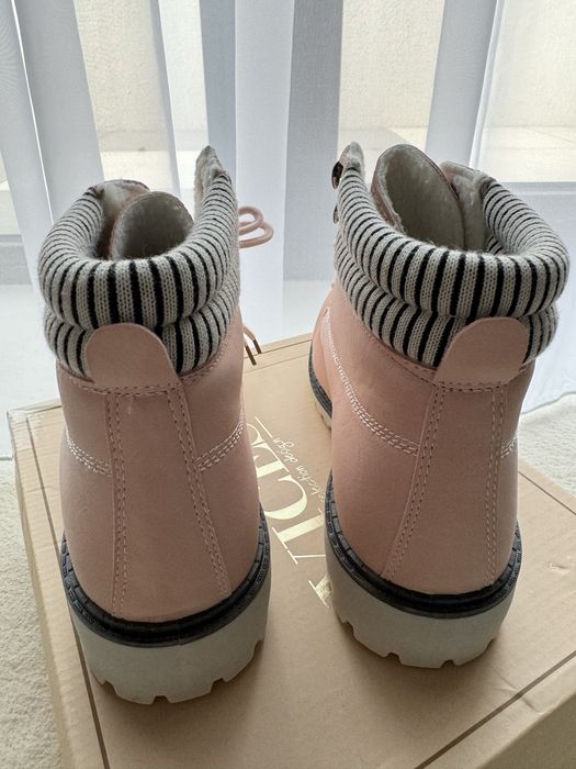 Bocanci roz dama Born2be