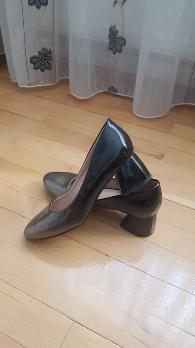 Pantofi casual din piele lacuită