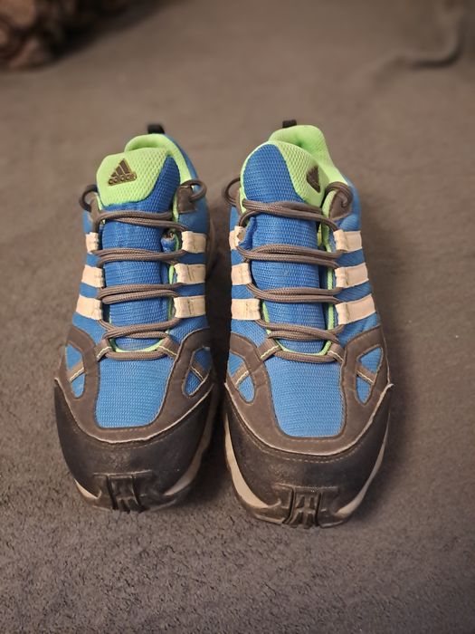 Adidasi adidas  marimea 37 1/3u