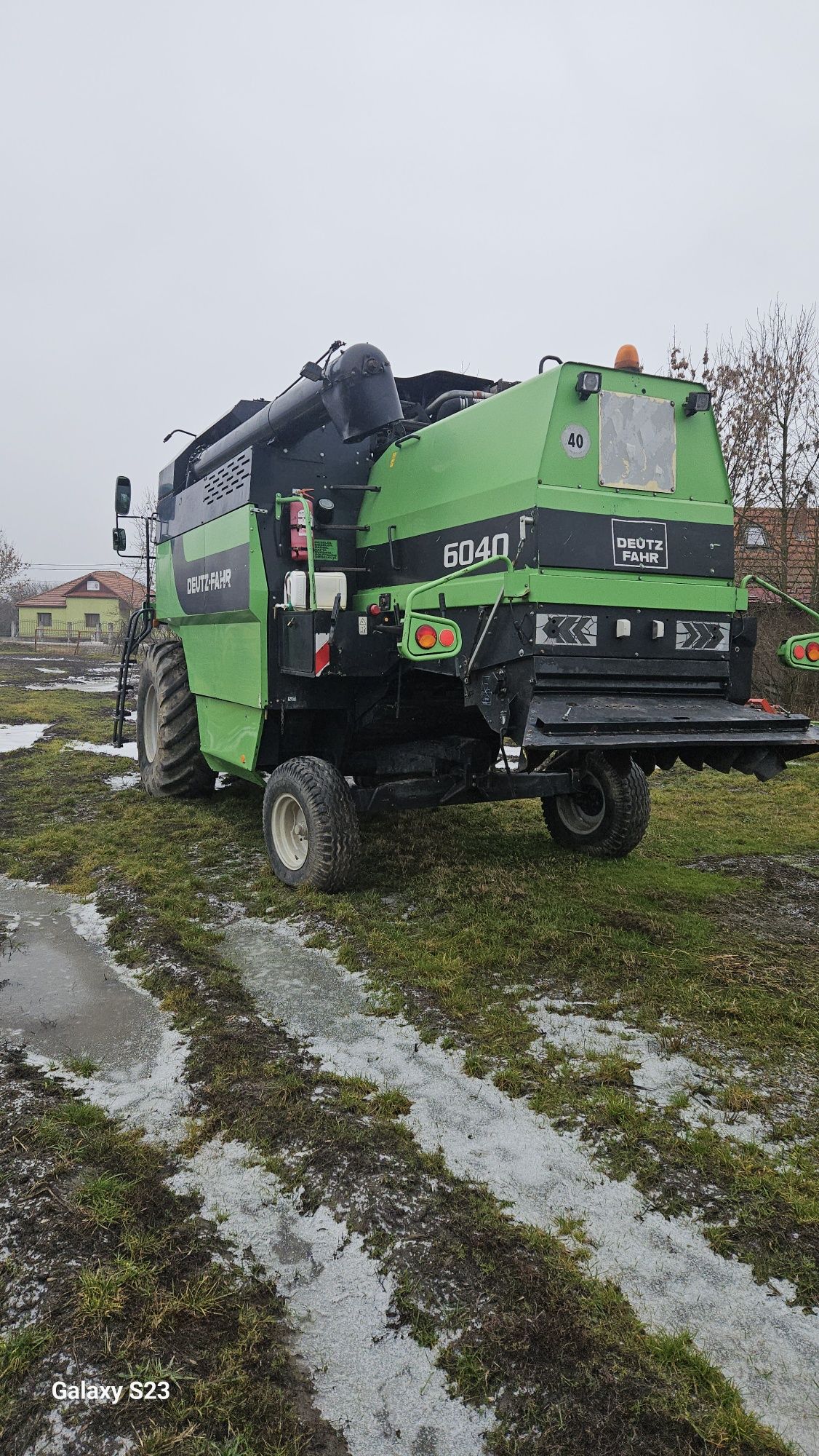 Vand/schimb Combina agricola deutz fahr 6040