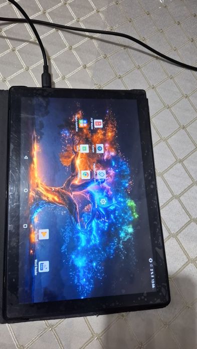 Планшет срочно продам б/у