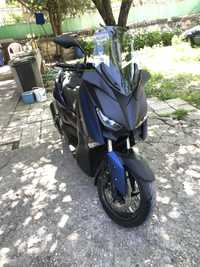 Продавам Yamaha Xmax 300