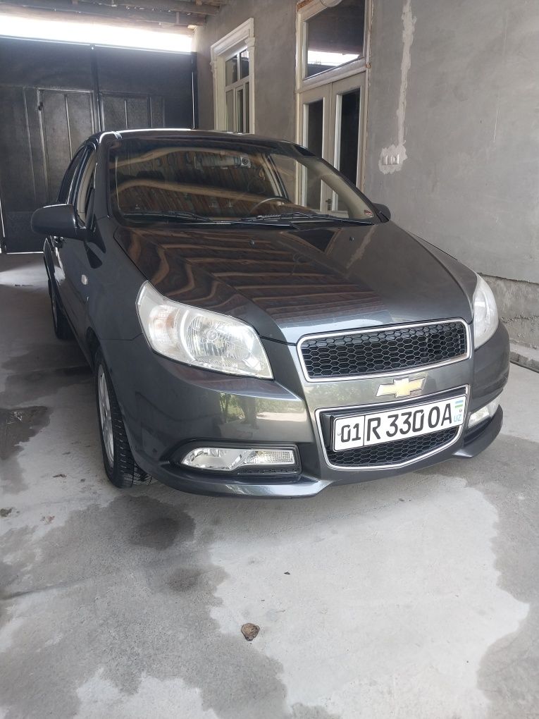 Нексия 3. Автомат.