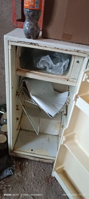 Xaladelnik 2 ta  sotiladi remont talab