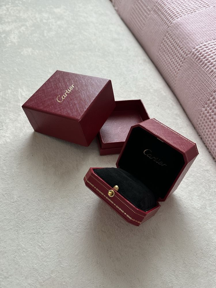 Футляр от Cartier