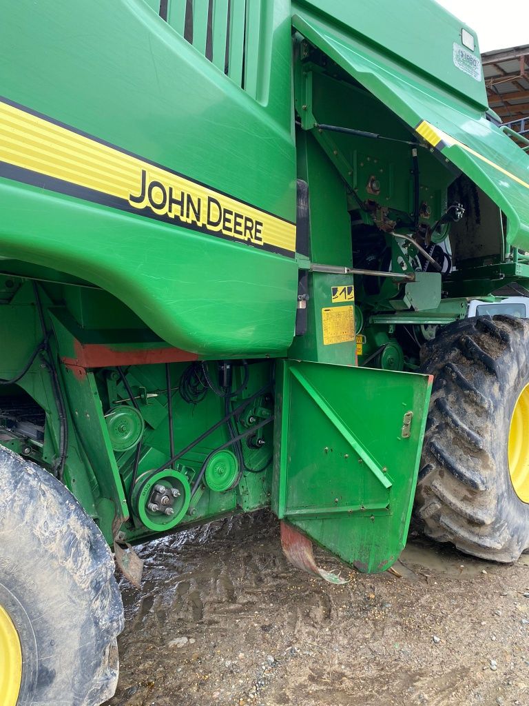 Combina John Deere T550