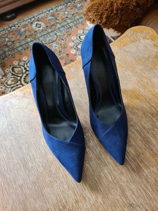 Oantofi stiletto bershka nr 39