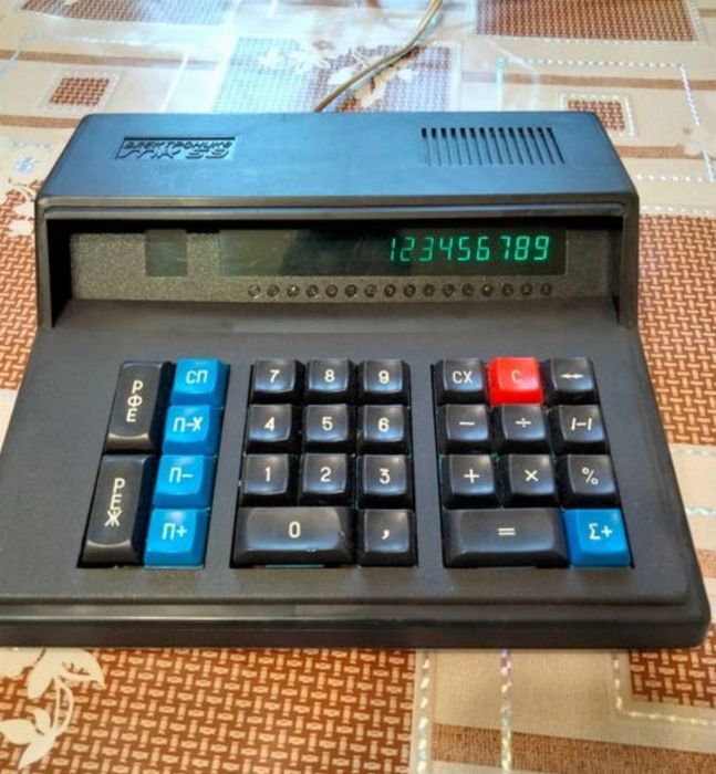 Продам советский калькулятор