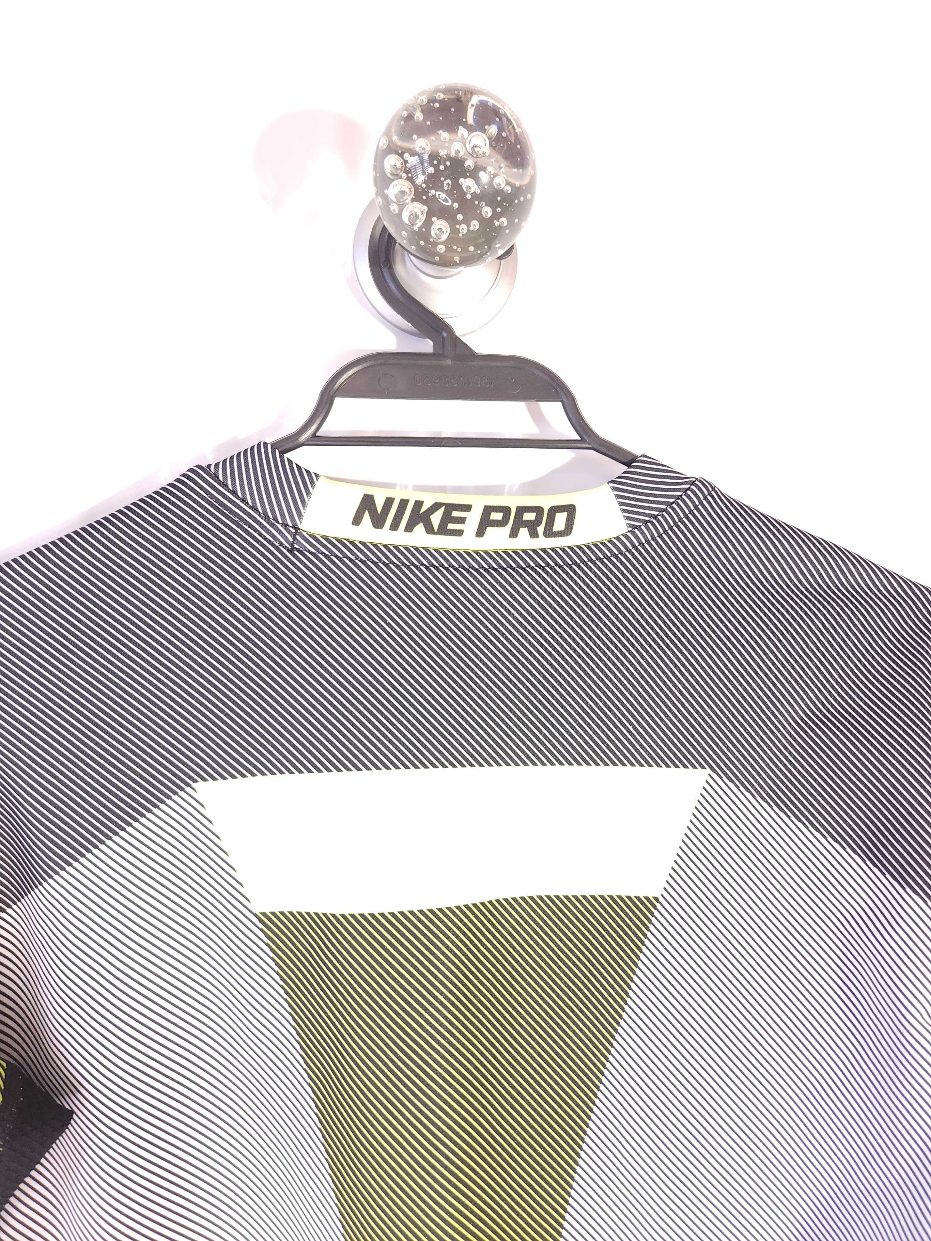 Nike Pro Hyperwarm Compression Блуза Мъжка S/M