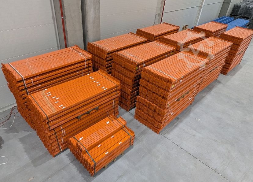 Rafturi metalice dexion