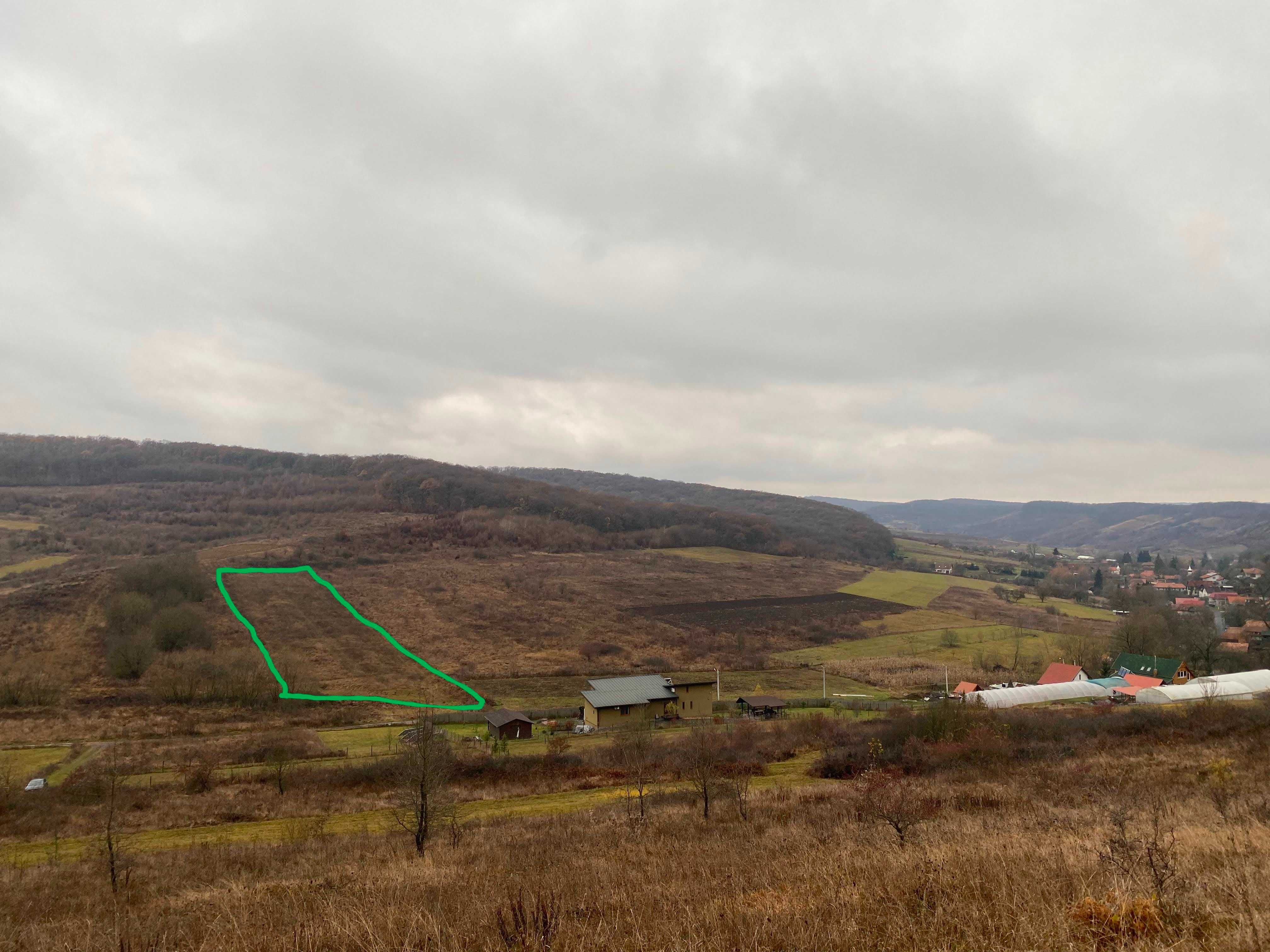 Teren intravilan - 1500mp, Bozeni