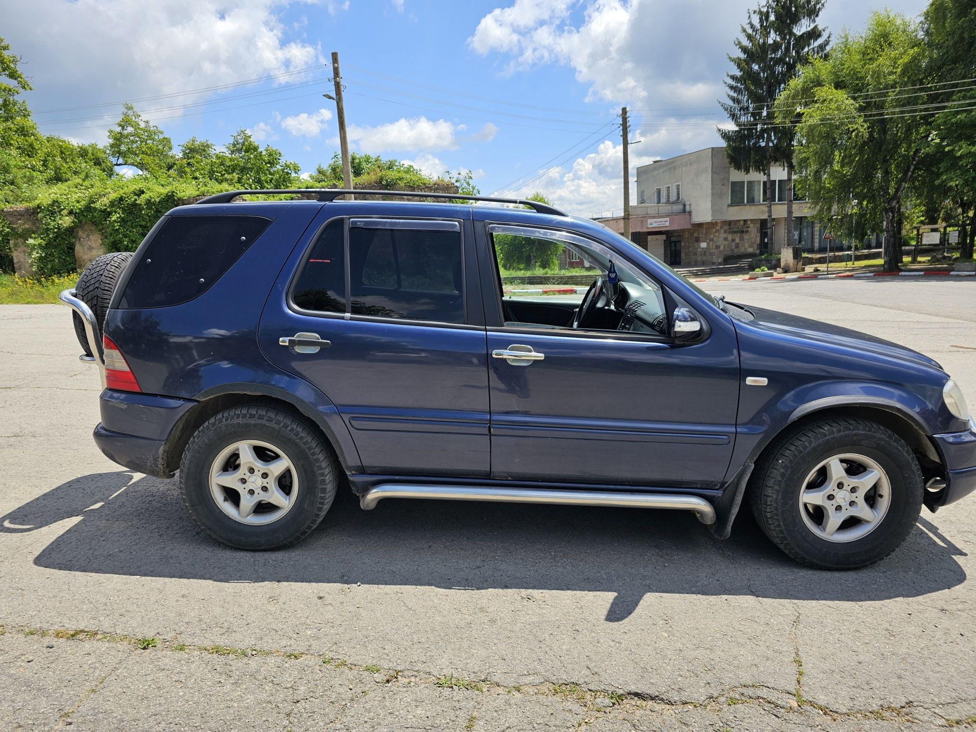 Mercedes ML 320 W 163 , Мерцедес 163 3.2 i на части