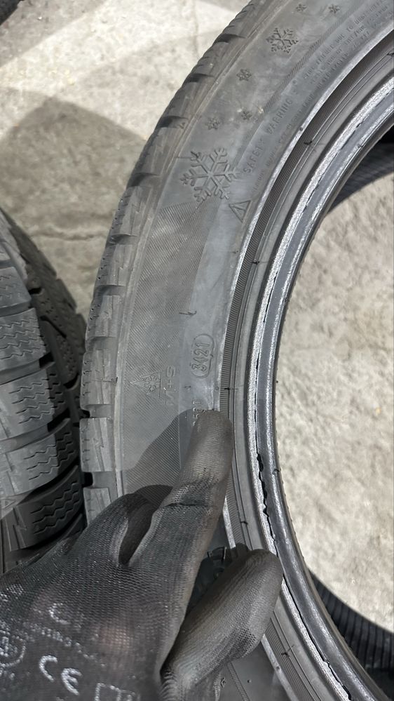 Зимни гуми 245/45/17 Petlas Snowmaster