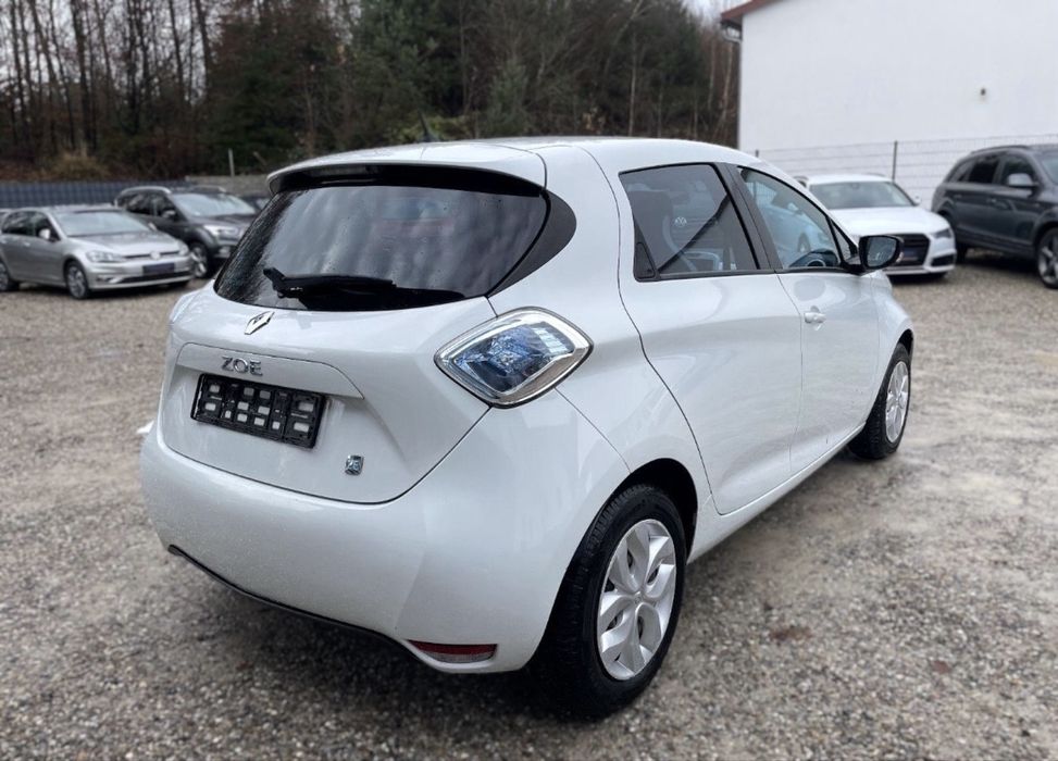 Renault ZOE Life – 2015 – 52600km – Baterie inclusă – 100% Electric