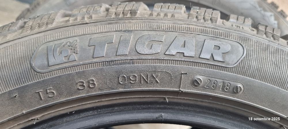 Cauciucuri de iarna 215/50/17