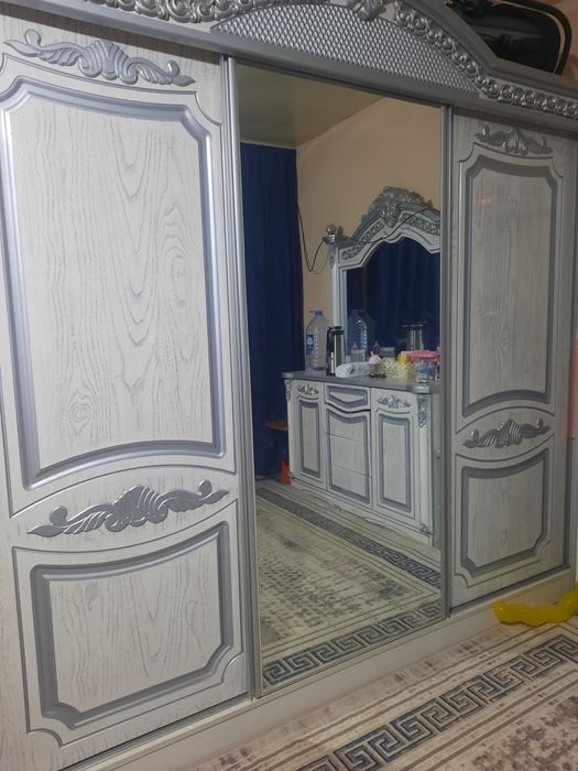 Mebel sotiladi sifati yaxsh