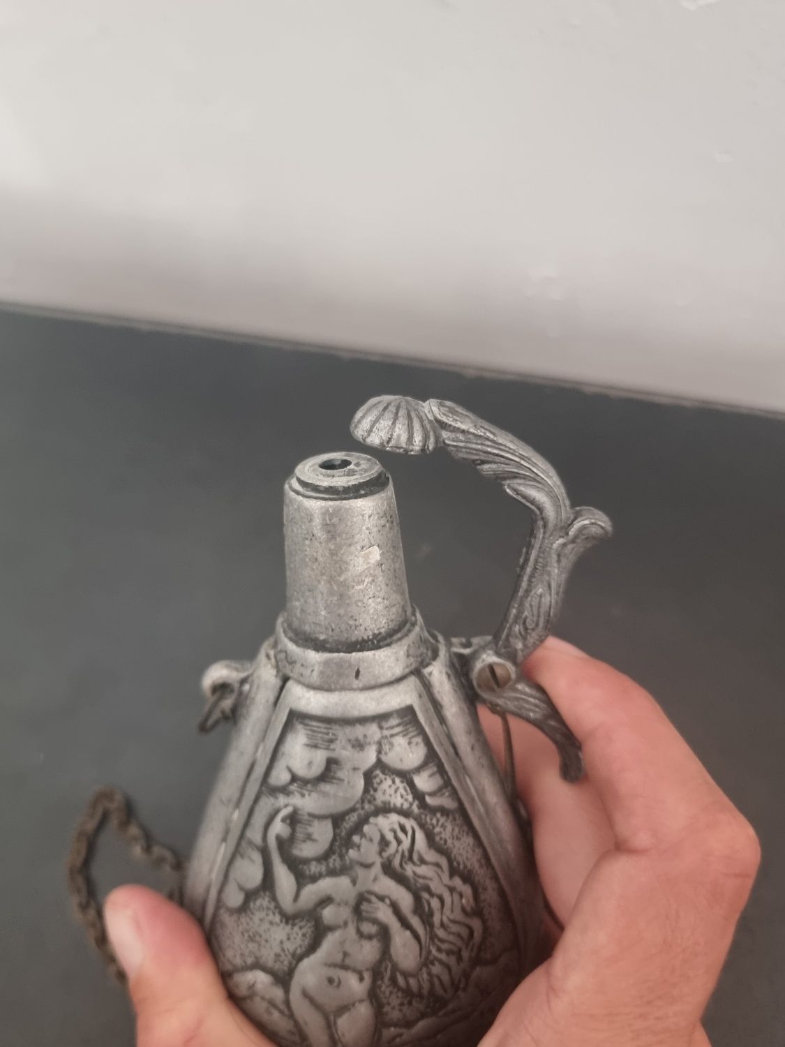 Recipient antic pentru pulbere, colecție vintage Militara