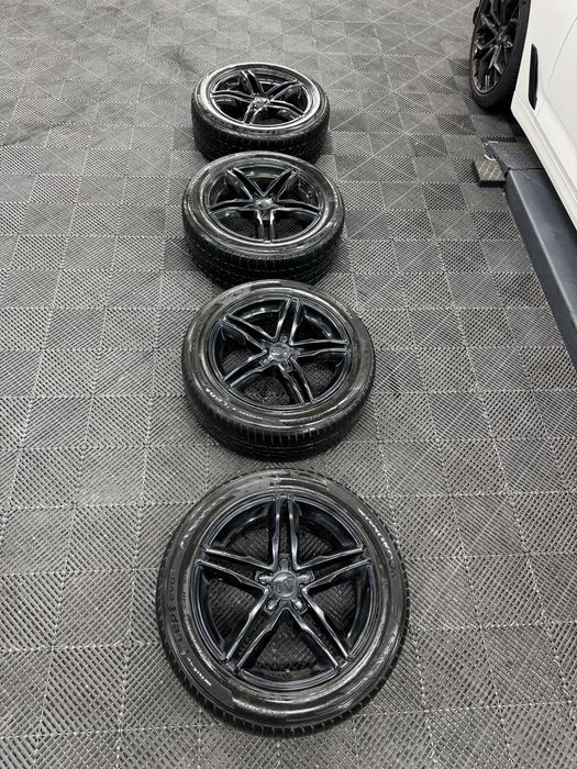 Jante 17"  5x112  7.5J  ET35  225/50/17 M+S