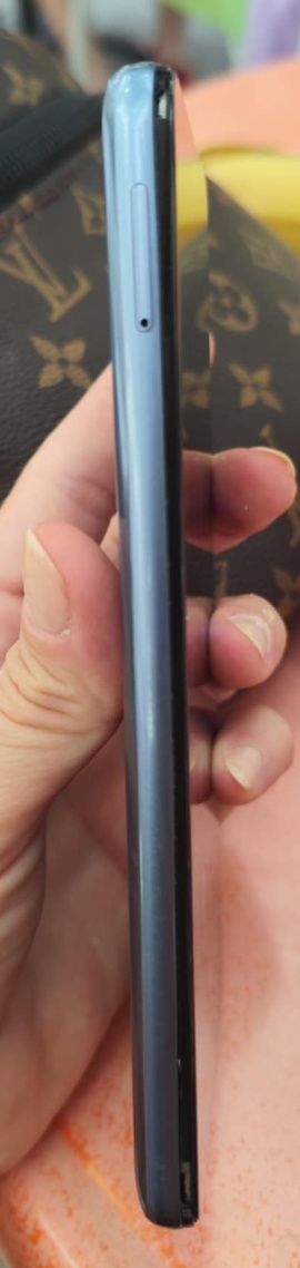 Motorola g60 Dynamic Gray
Кратко описание
Снимки