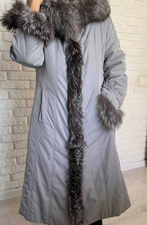 Пуховик пальто зимнее с натуральным мехом, размер 52-54