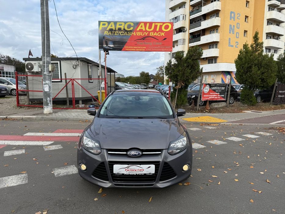 Ford Focus Focus 2013 Mk3 TITANIUM 1.6 Benzină Climatronic Pilot NAVI Mare PDC