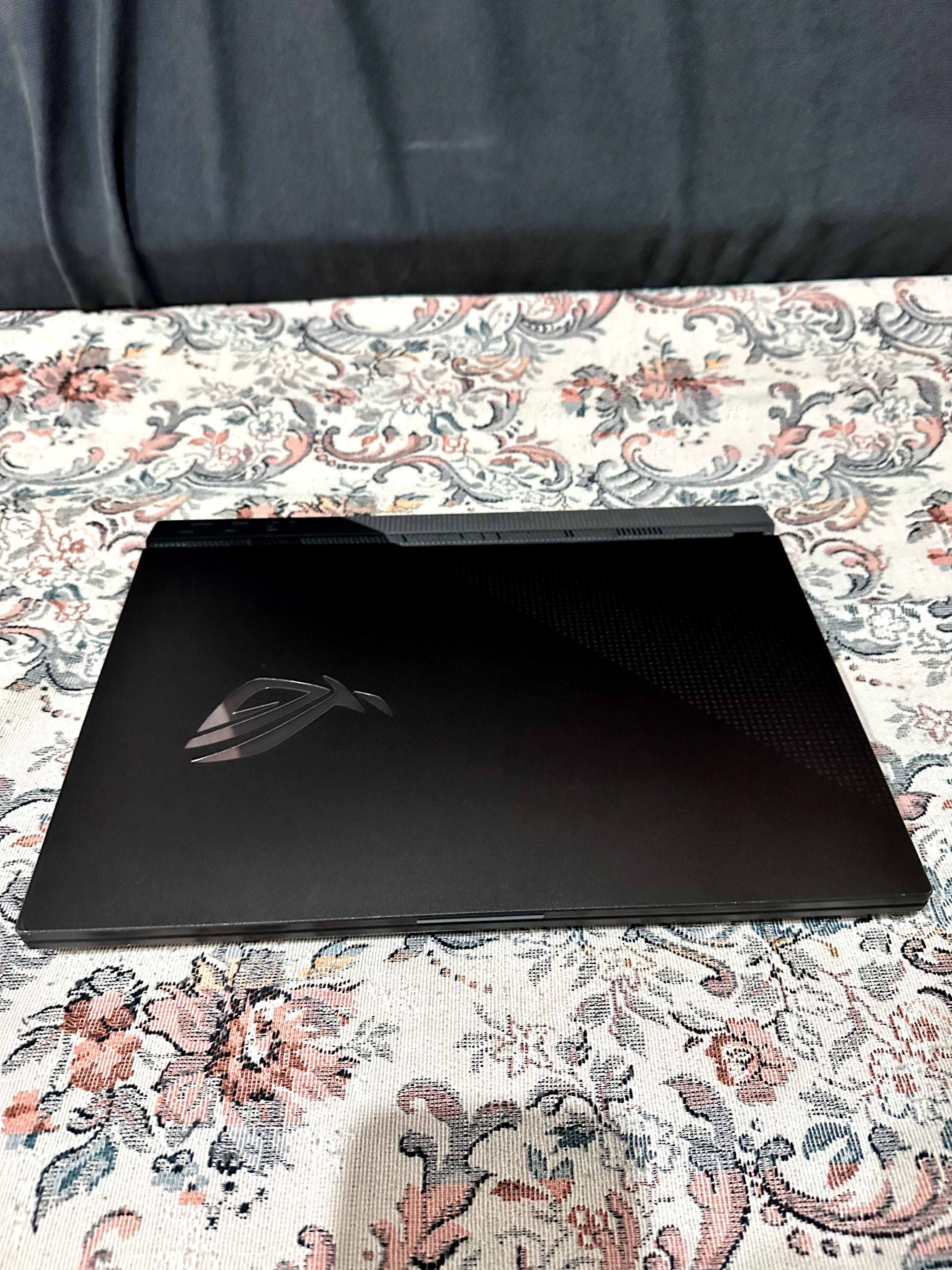 Laptop Gaming ASUS ROG Strix G15 G51 ( G513QM )