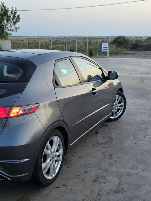 Honda Civic 2010 - Euro 5 - Facelift - Al Doilea Proprietar - Full Opt