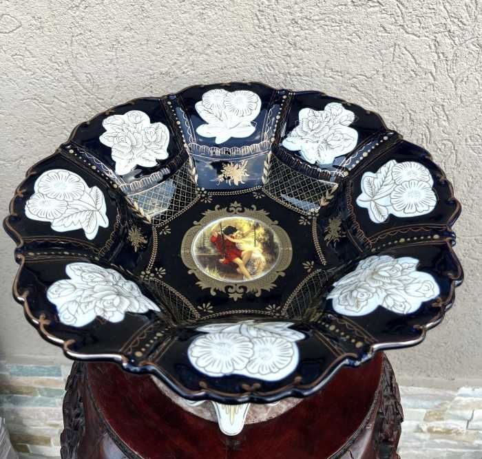 Superba fructiera cu picior-medalion scena galanta-Franta