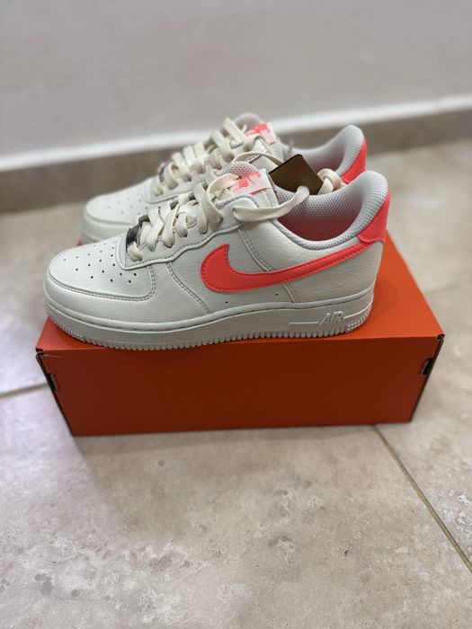 Nike Air Force 1, masura 41, noi