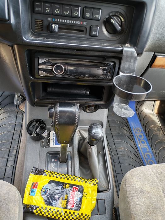 Isuzu  Autoutilitara