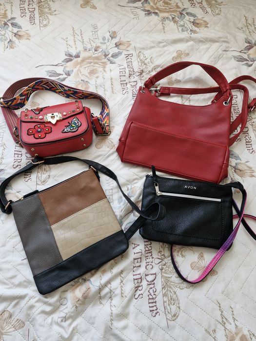 Дамски чанти/Плажна чанта и плажна хавлия AVON