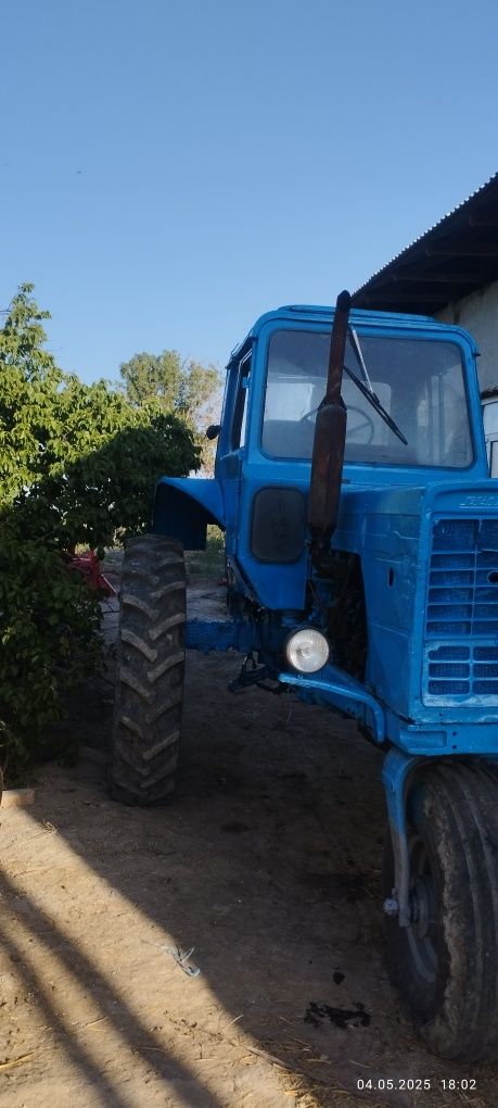 МТЗ 80 трактори сотилади