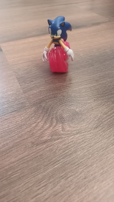 Соник на колелца