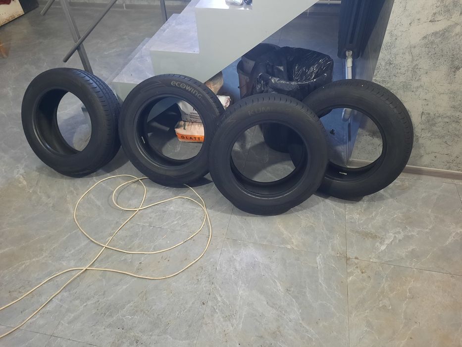 Продам летние шины.