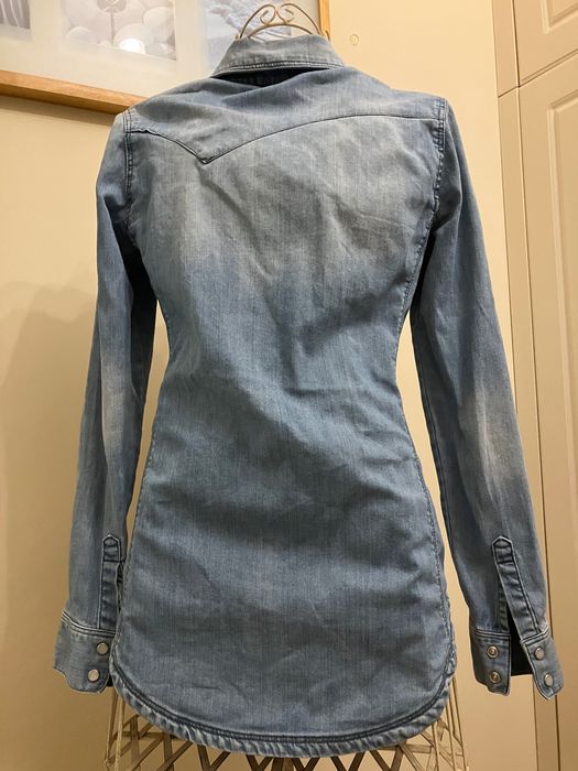 Дамски дънкени ризи